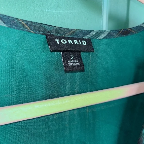 Torrid 2x beautiful top - Picture 4 of 6